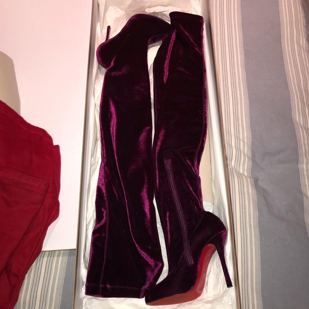 CL over the knee crushed velvet boots